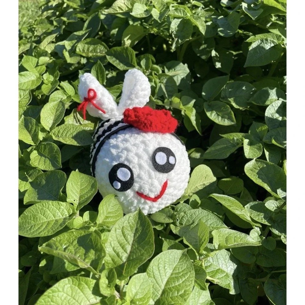 Crochet Bee Rose Red Moira Black White Striped Plush Plushie Squishy Stress Ball